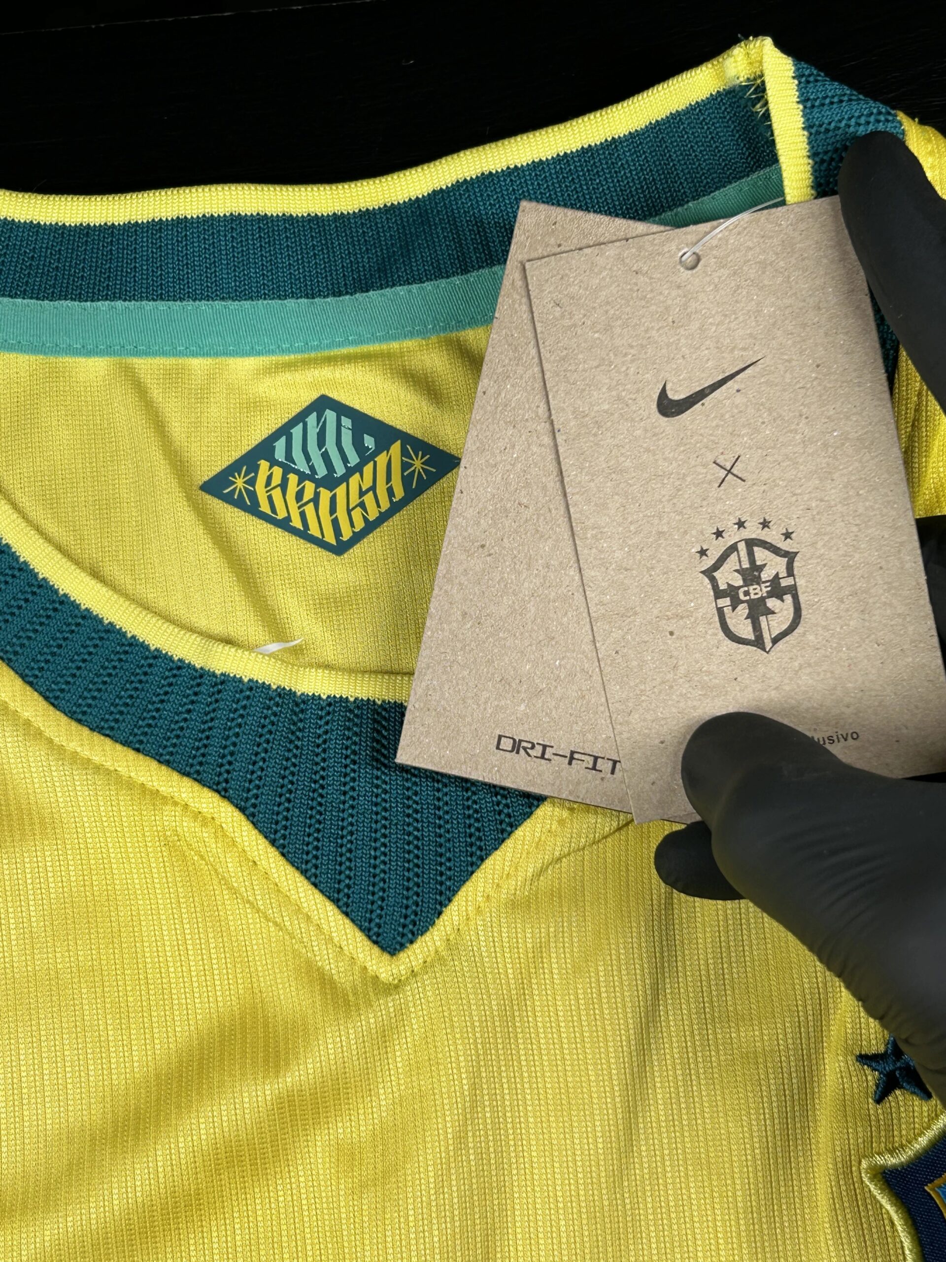 Camisa Torcedor Seleção Brasil Amarela I 26/27