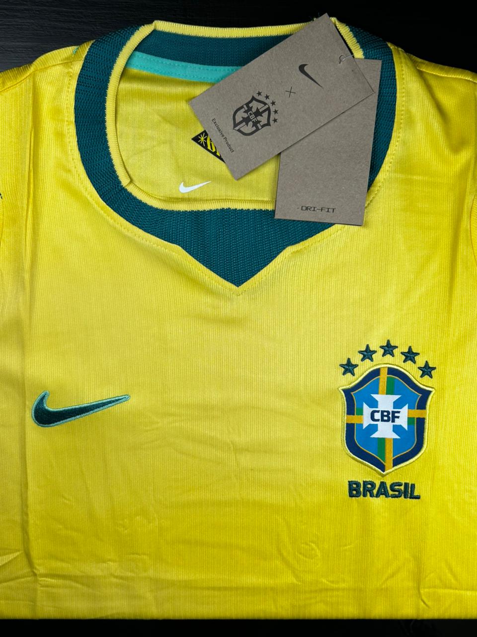 Camisa Feminina Seleção Brasil Amarela I 26/27