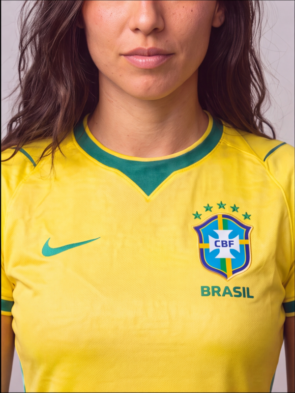 Camisa Feminina Seleção Brasil Amarela I 26/27