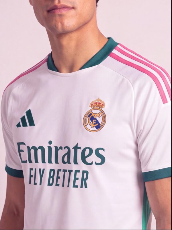 Camisa Real Madrid Branca I 26/27
